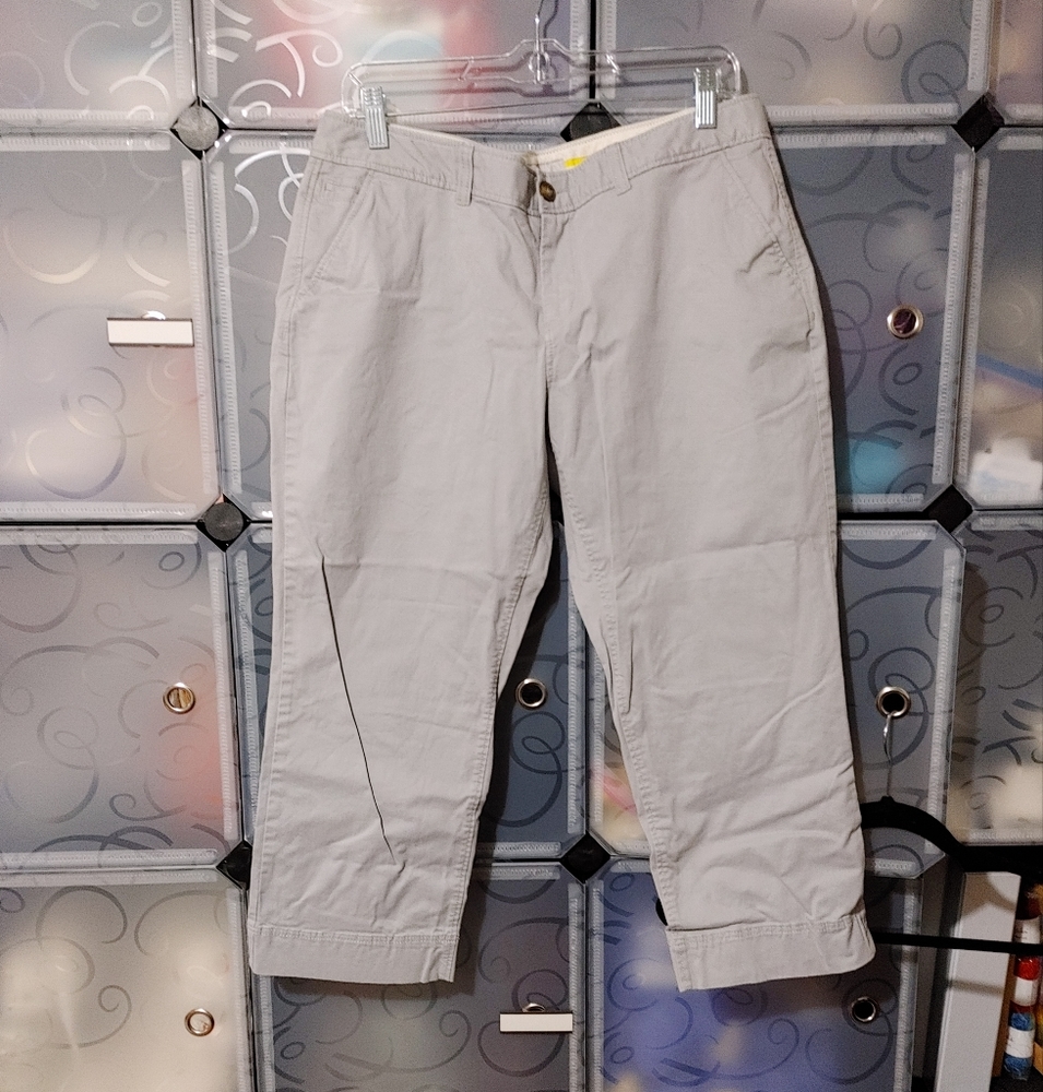 Old Navy Capri Pants